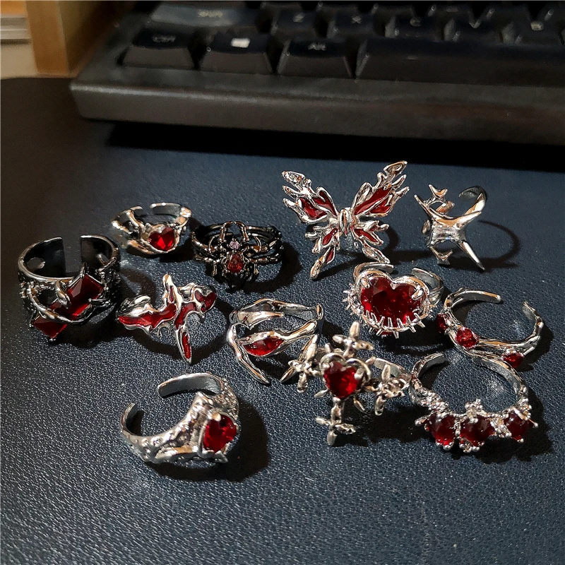 Goth Punk Retro Red Crystal Lo - Women'S Accessories For Suit recension och pris